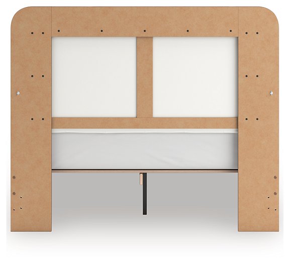 Kendanport Upholstered Bed