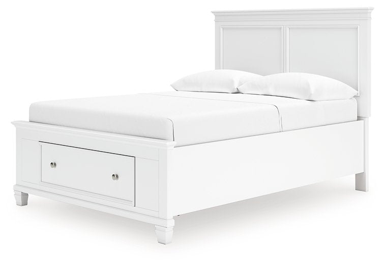 Fortman Panel Storage Bed